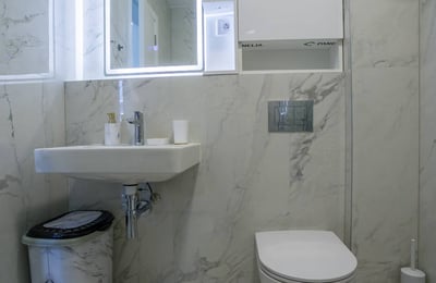 Miete einer hellen 1-Zimmer-Wohnung, 31 m², Neu-Belgrad, Serbien